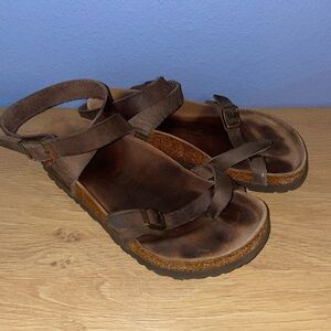 Birkenstock Women’s Size 6/36 Yara Brown Oiled Leather Sandals